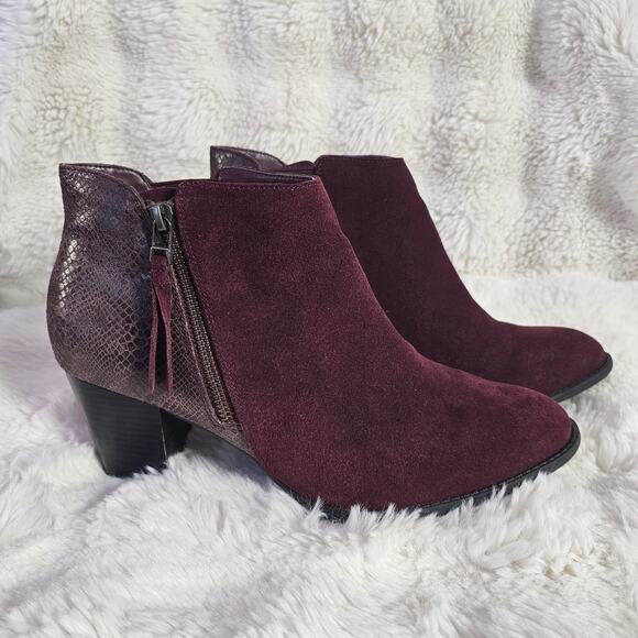 NwoT Vionic Anne Ankle Boots Suede Comfort Snakeskin Embossed Women Sz 12 Maroon - Picture 1 of 8